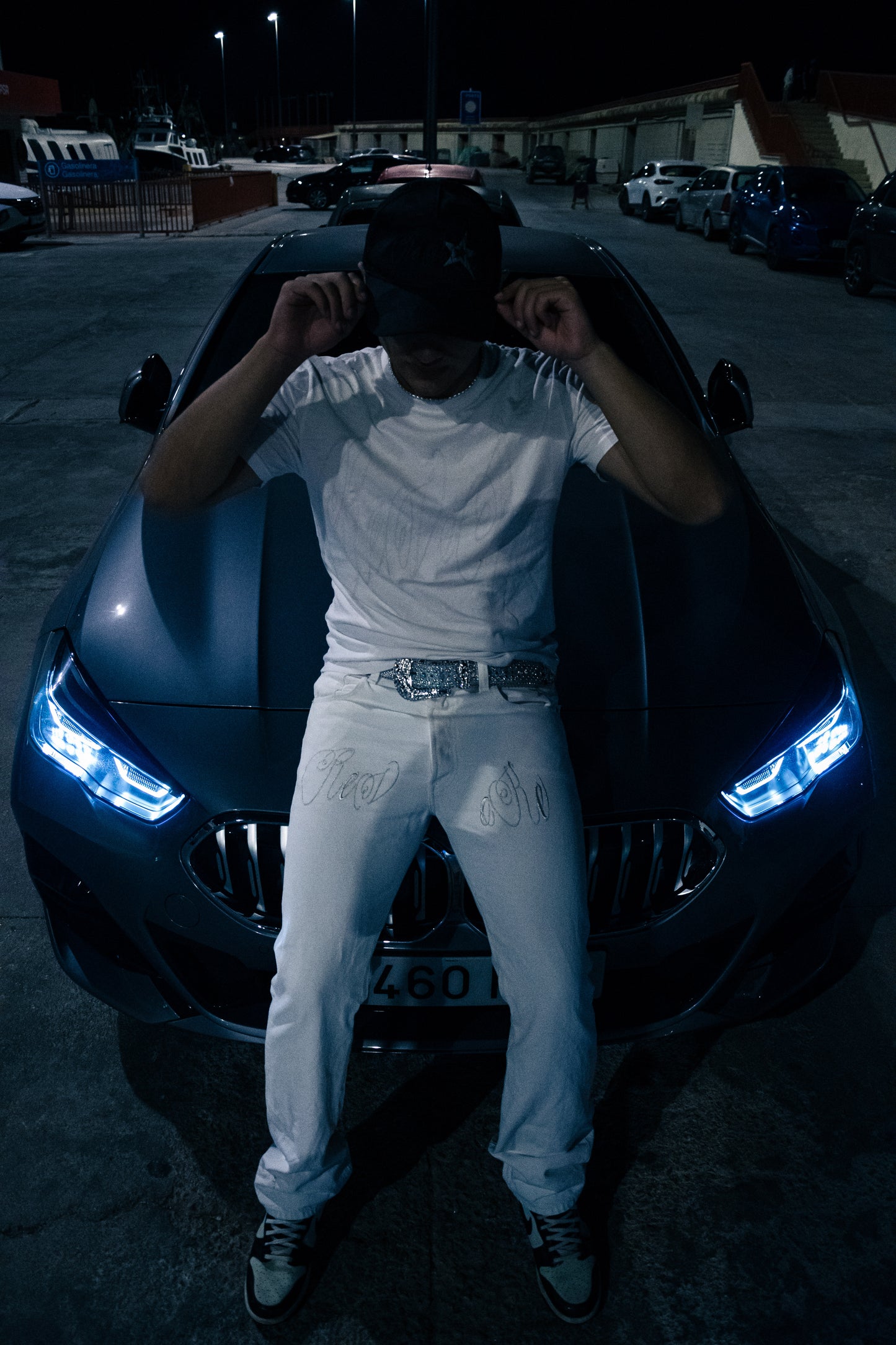 1/1 RVK White Jeans
