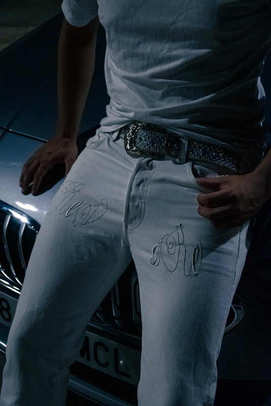 1/1 RVK White Jeans